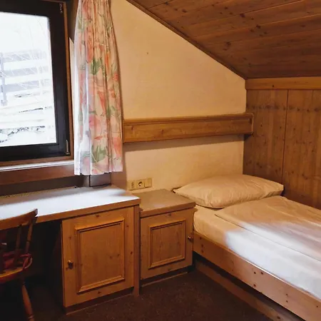 Hotel Auwirt *