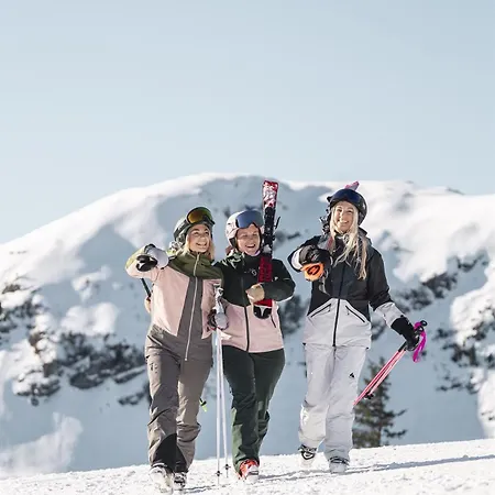 Otel Auwirt Saalbach-Hinterglemm